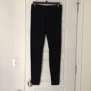 Lululemon leggings - Sz 6